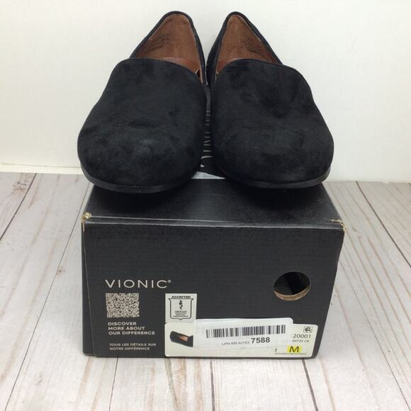 Womens Vionic Willa Suede Loafer Comfort Support Shoe Black Size 7.5 Dress Flats - Picture 1 of 6